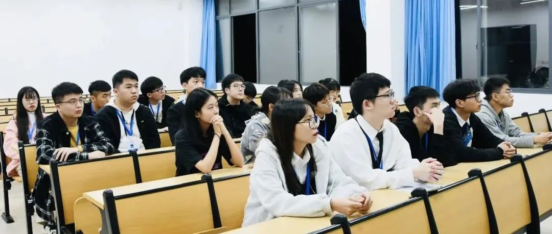 「不忘初心思己任,不负韶华勇担当」计信学院学生会召开中期述职暨日常活动交流学习研讨会