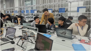 竞赛活动|探秘“2021年全国大学生电子设计竞赛” 福州理工学院赛点