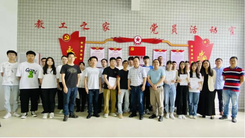 莘莘学子路,共叙师生情|福州理工学院计信学院召开2022届毕业生代表座谈会