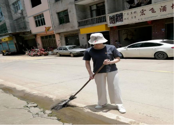 献礼七一|计信学院党委开展“砥砺奋进迎‘七一’·志愿服务践初心”主题党日活动