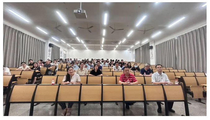 笃行务实，砥砺前行|计算与信息科学学院召开全体教职工大会