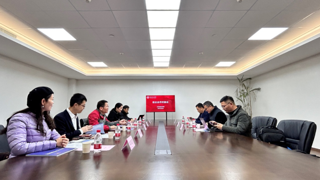 校企合作 协同育人|榕基软件副董事长、副总裁董事靳谊一行莅临我院考察交流